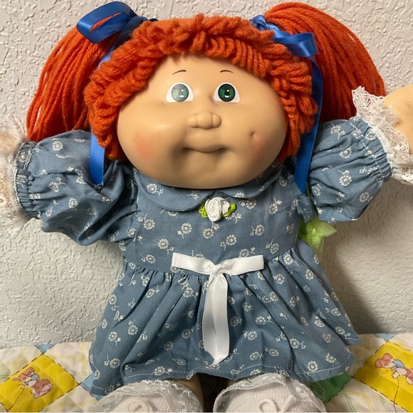 VTG Cabbage Patch Kid Girl First Edition 1983 Red Hair Green Eyes Head Mold #3 - Picture 1 of 8